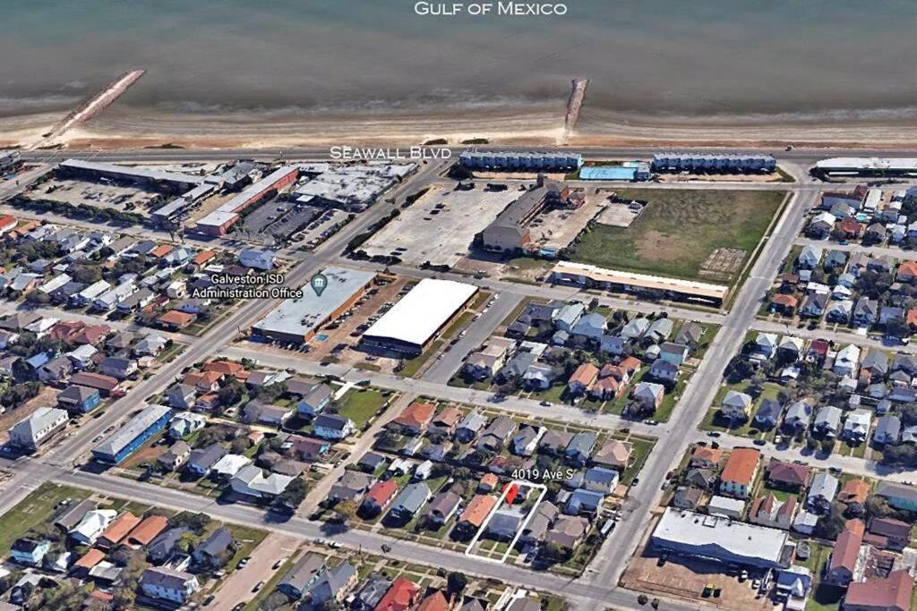 Galveston Escapes - Walk To Beach And Restaurants エクステリア 写真